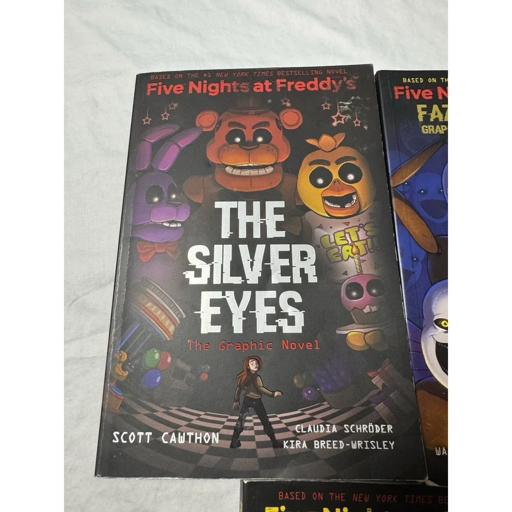 Lot of 3 Five Nights at Freddy's Graphic Novels Silver Eyes Fourth Closet FNAF